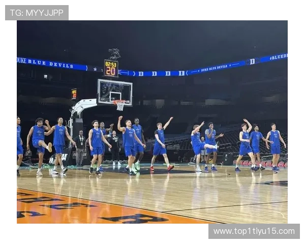 NCAA疯狂三月决赛巅峰对决全网独家高清直播